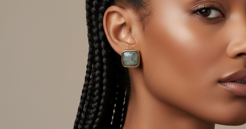 Labradorite Gold Stud Earrings - ZOHARAS VOGUE