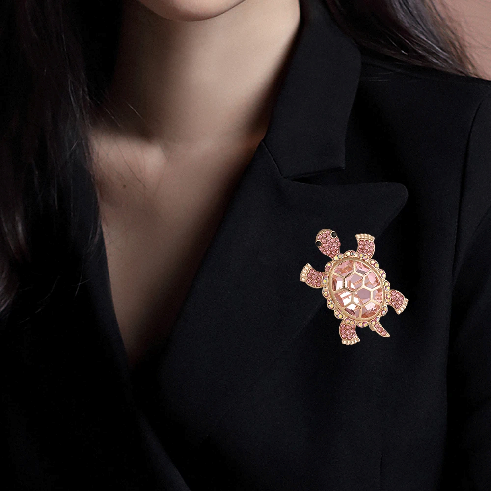 Sea Turtle Crystal Brooch DSERs