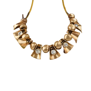 Valencia Exquisite Metal Flower Necklace - Bold vintage choker with stainless steel floral pendant for parties and elegant occasions
