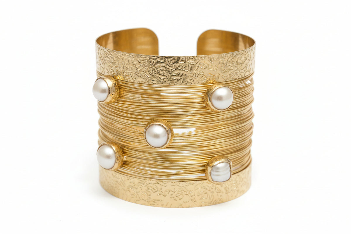 Mira Pearl Cuff