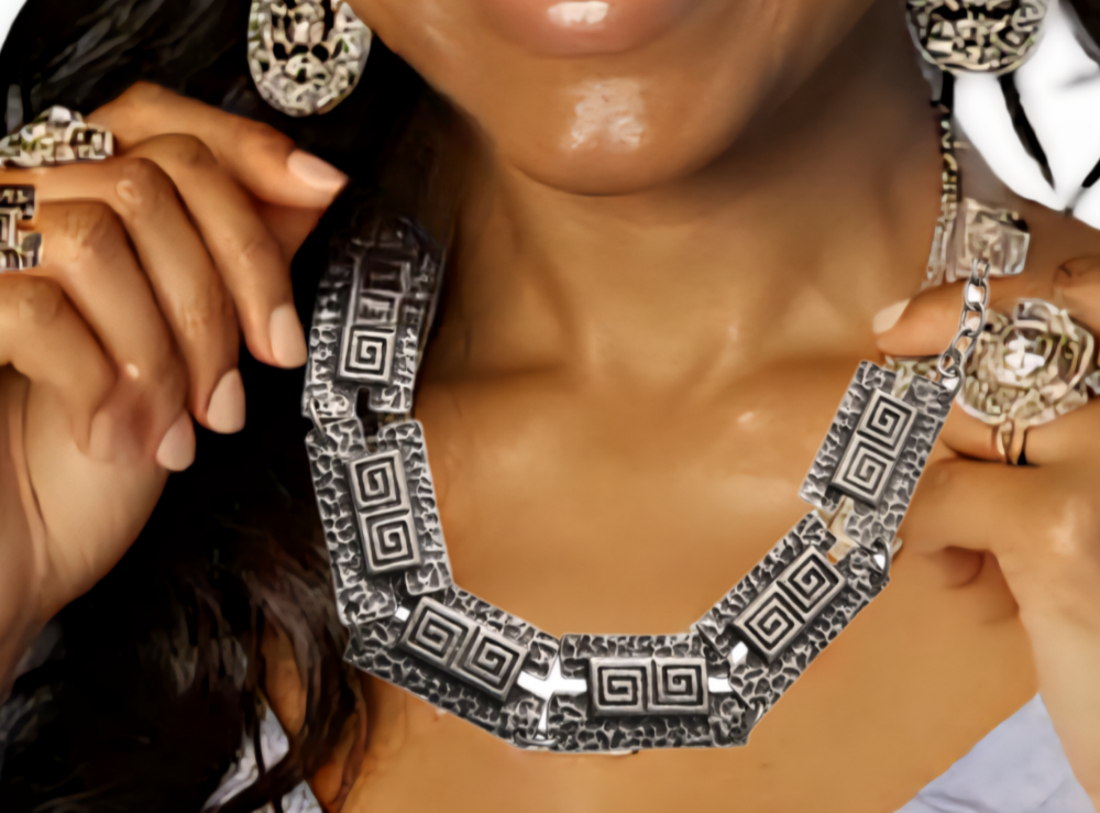 Silver boho Luna Verge Necklace