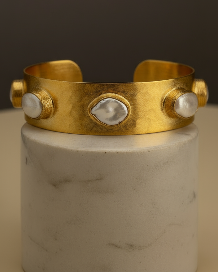 Aurielle Crystal Gold Bangle Bracelet_ZoharasVogue