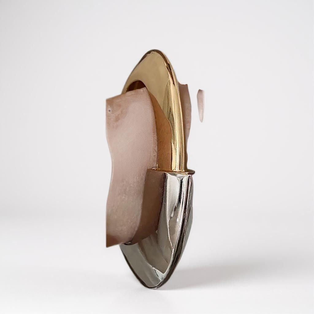 Zoharas Vogue Monarque Gleam Bangles — elegant gold bangle set with sculpted curves, styled on a velvet jewelry tray.