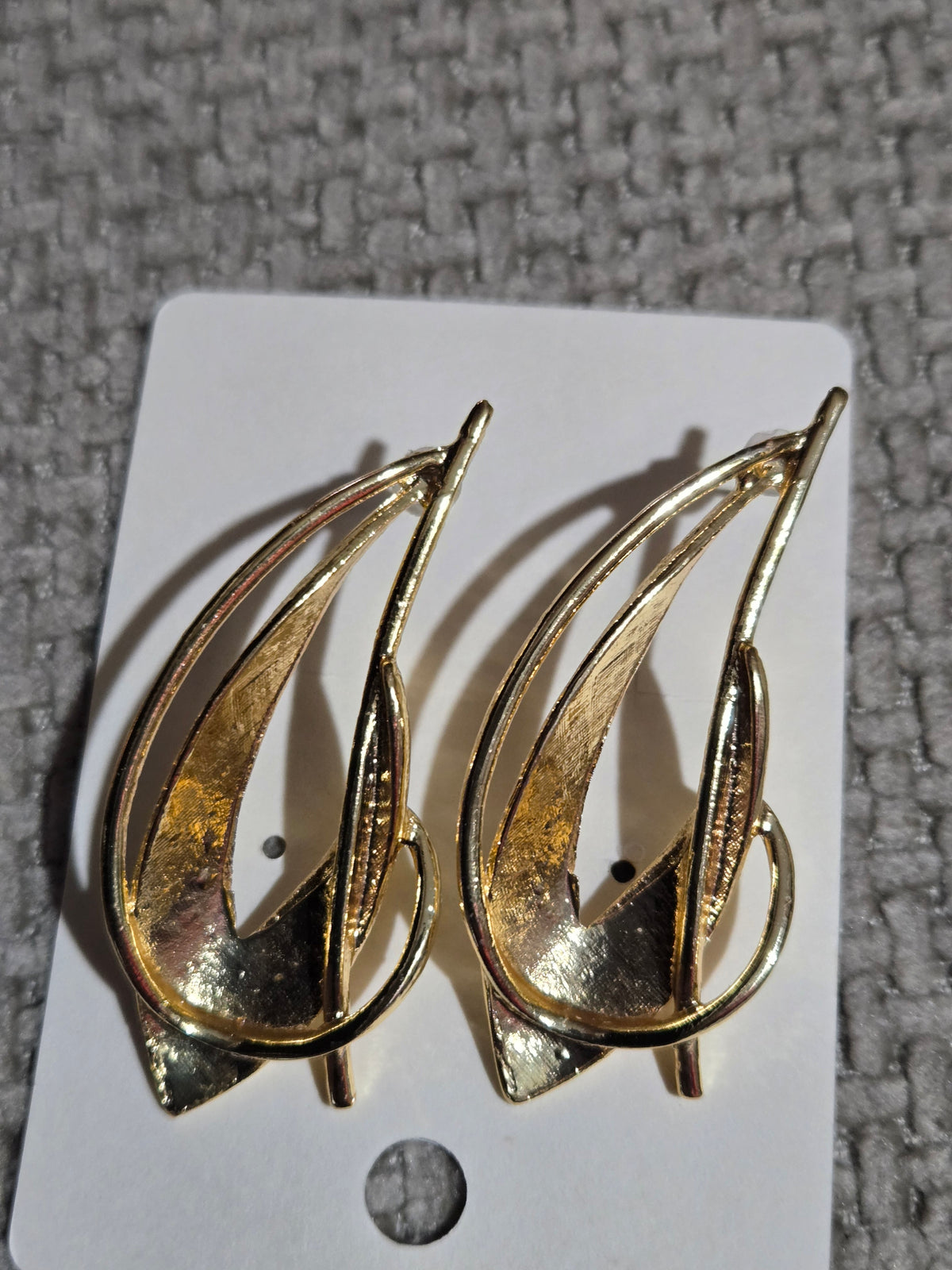 Aurelia Hoop Earrings - ZOHARAS VOGUE